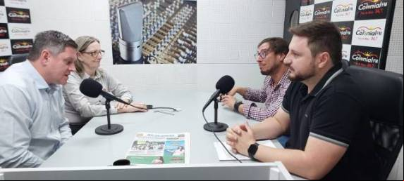 O anúncio foi feito pela diretora Marta Bratz, pelo diretor técnico Franklin Capaverde, pelo coordenador da unidade de emergência, Paulo Iorck e pelo coordenador de captação e marketing Claudionei Gewehr, em entrevista à Rádio Colonial no início da manhã desta segunda-feira (24). 