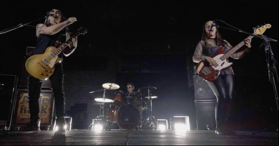 Os shows fazem parte da turnê de divulgação do novo álbum da banda intitulado ''Seguir em Frente''. 